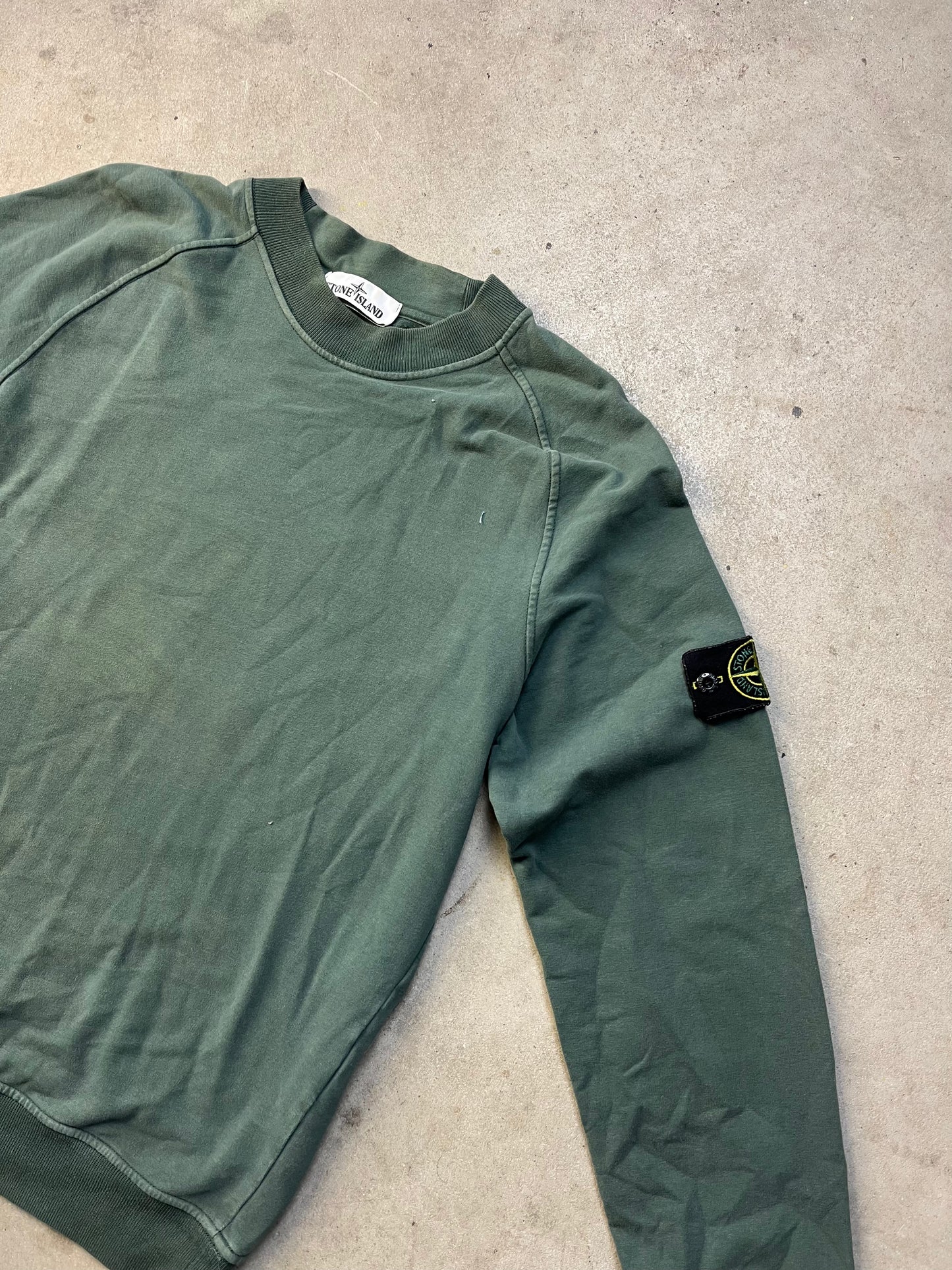 stone island pullover