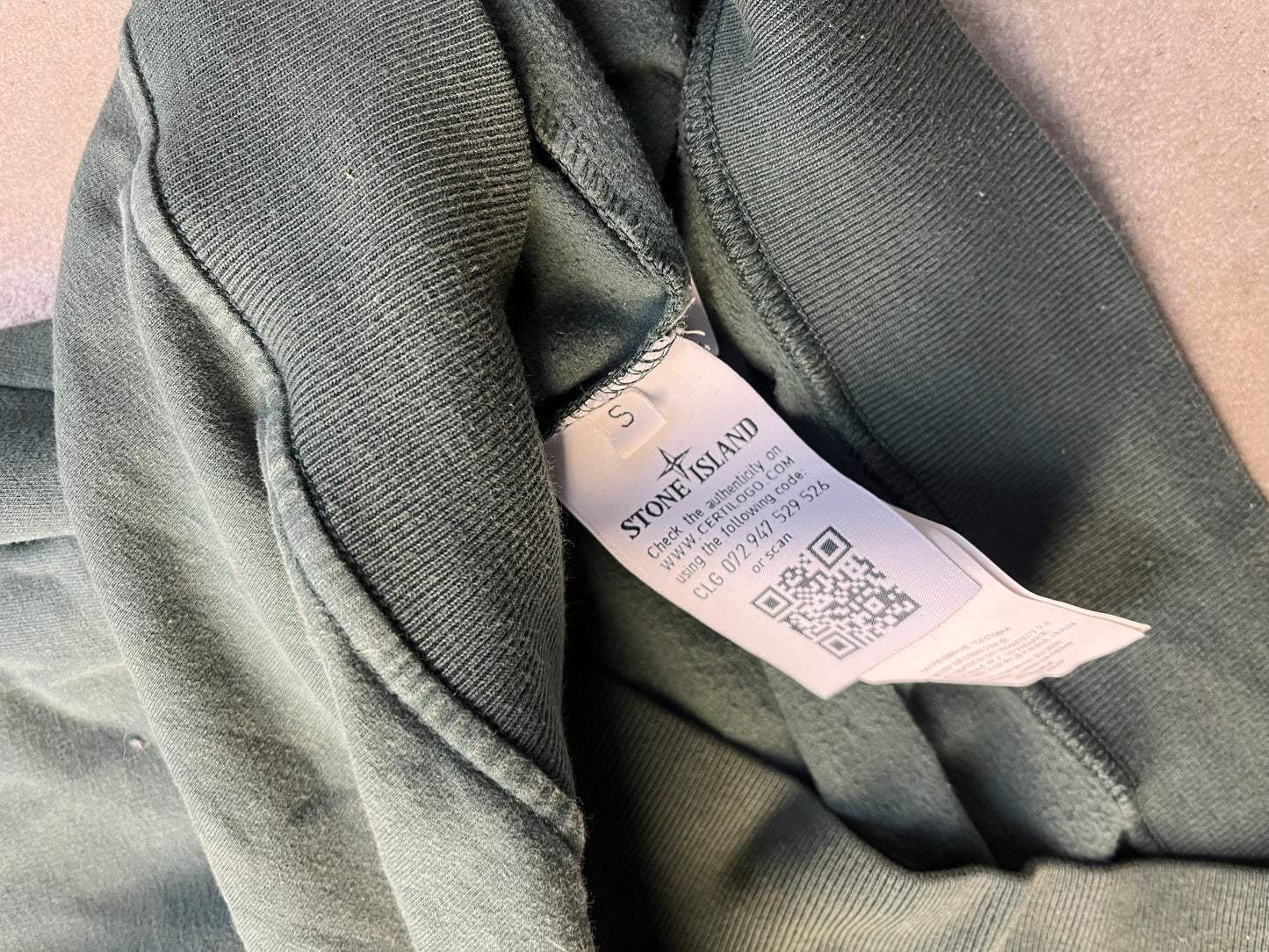 stone island pullover